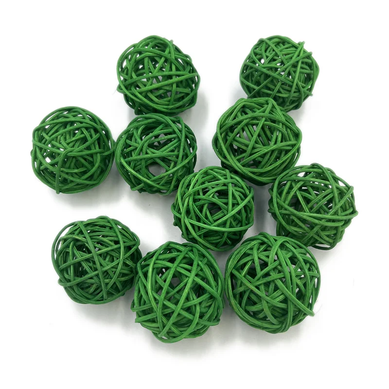 100pcs 5cm Green Rattan Balls Parrot Wicker Balls Bird Toy Natural Parakeet Chewing Toys Decorative Balls Christmas DIY Wedding