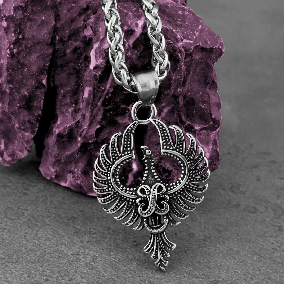 Fashion Animal Phoenix Amulet Necklace Men Women Simple Vintage Hip Hop Biker Pendant Necklace Creative Charm Jewelry Wholesale