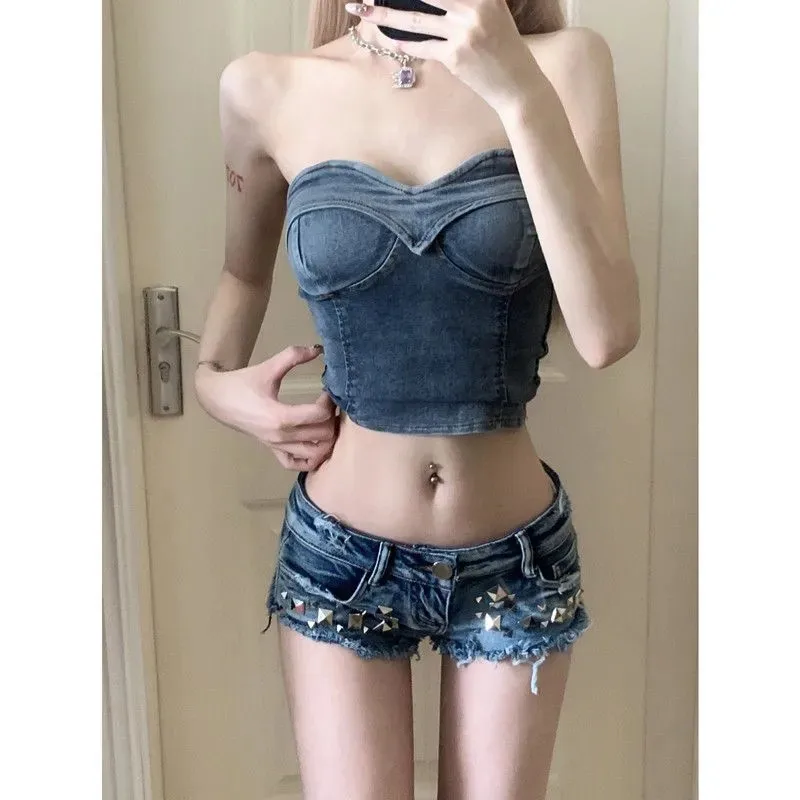 Mini Women's Denim Shorts Tight Booty New In Skinny Female Short Jeans Pants Cheap Luxury Design Youthful Flowy Hot Shorts