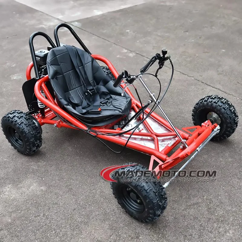

Clean three-wheeled racing kart