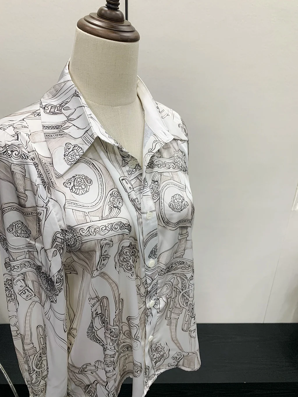 Slimming Long Sve irt Women's Casual Commute High Waist in Sle Vintage Print Loose Fit  Collar Button down irt