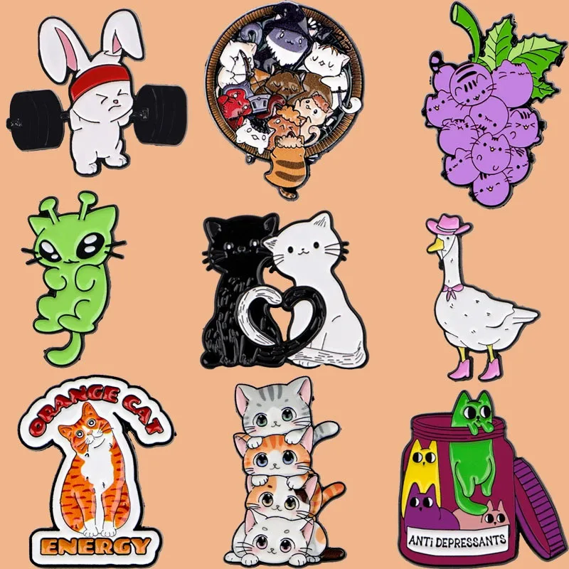 Colorful Cats Brooches For Women Black Cat Enamel Pin Animal Metal Badge Jewelry Clothing Backpack Accessories Friends Gift