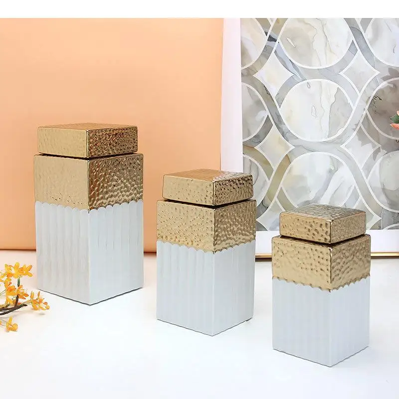 

Square Gold Plated Ceramic Storage Jar Porcelain Ginger Tea Canister Desk Decoration Jewelry Box Cosmetic Containers