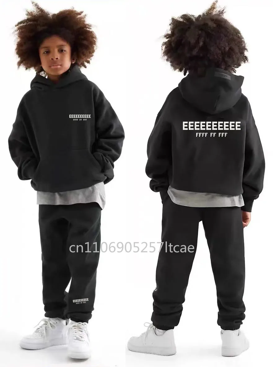 

2022SS Двойная линия, классический дизайн, детские комплекты с капюшоном, футболки с флокирующимся буквенным логотипом, дизайнерские брендовые детские спортивные штаны, комплекты