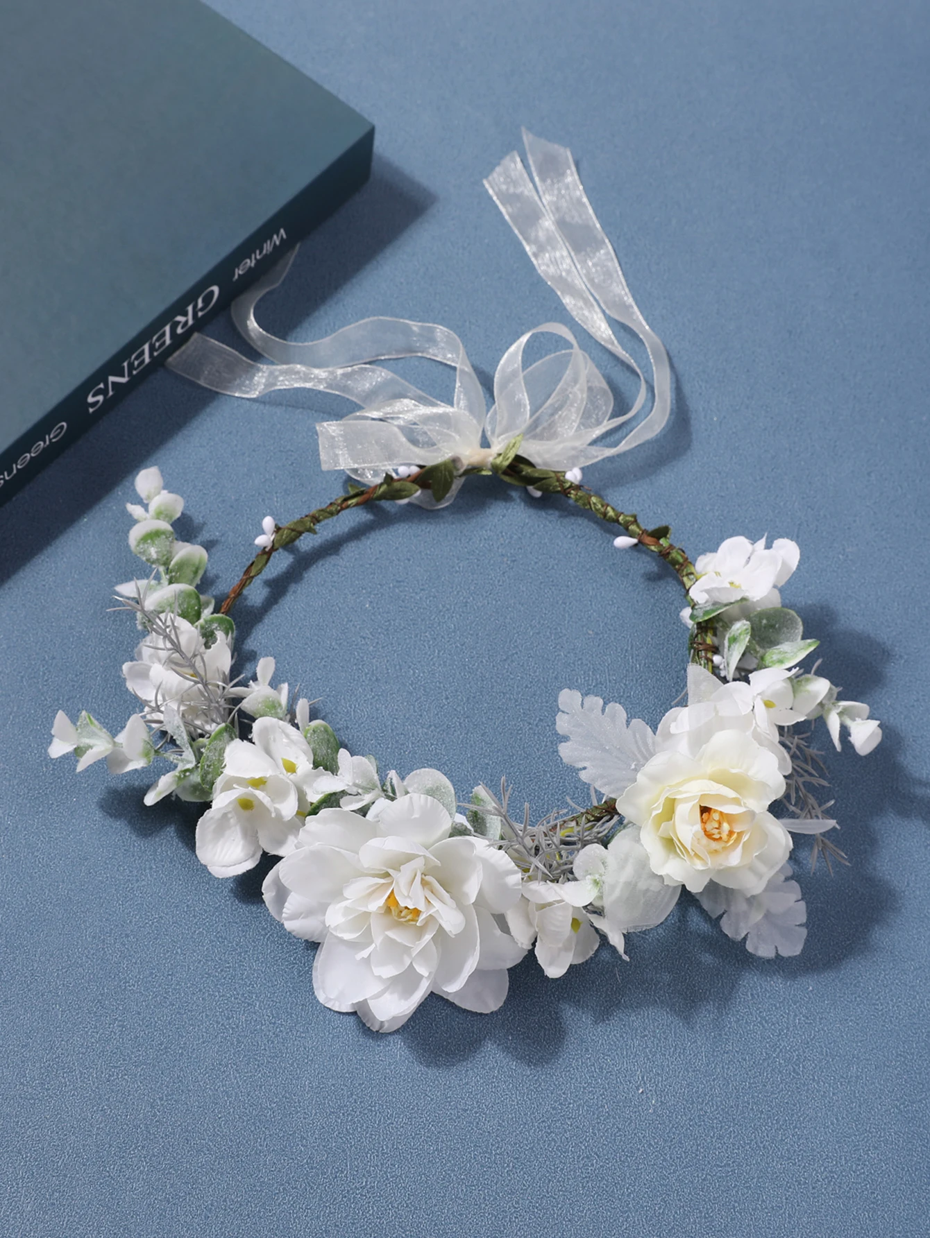 Simulated rattan woven hard ring steel wire flower wreath headwear, Han Shisen female super immortal bride bridesmaid decoration