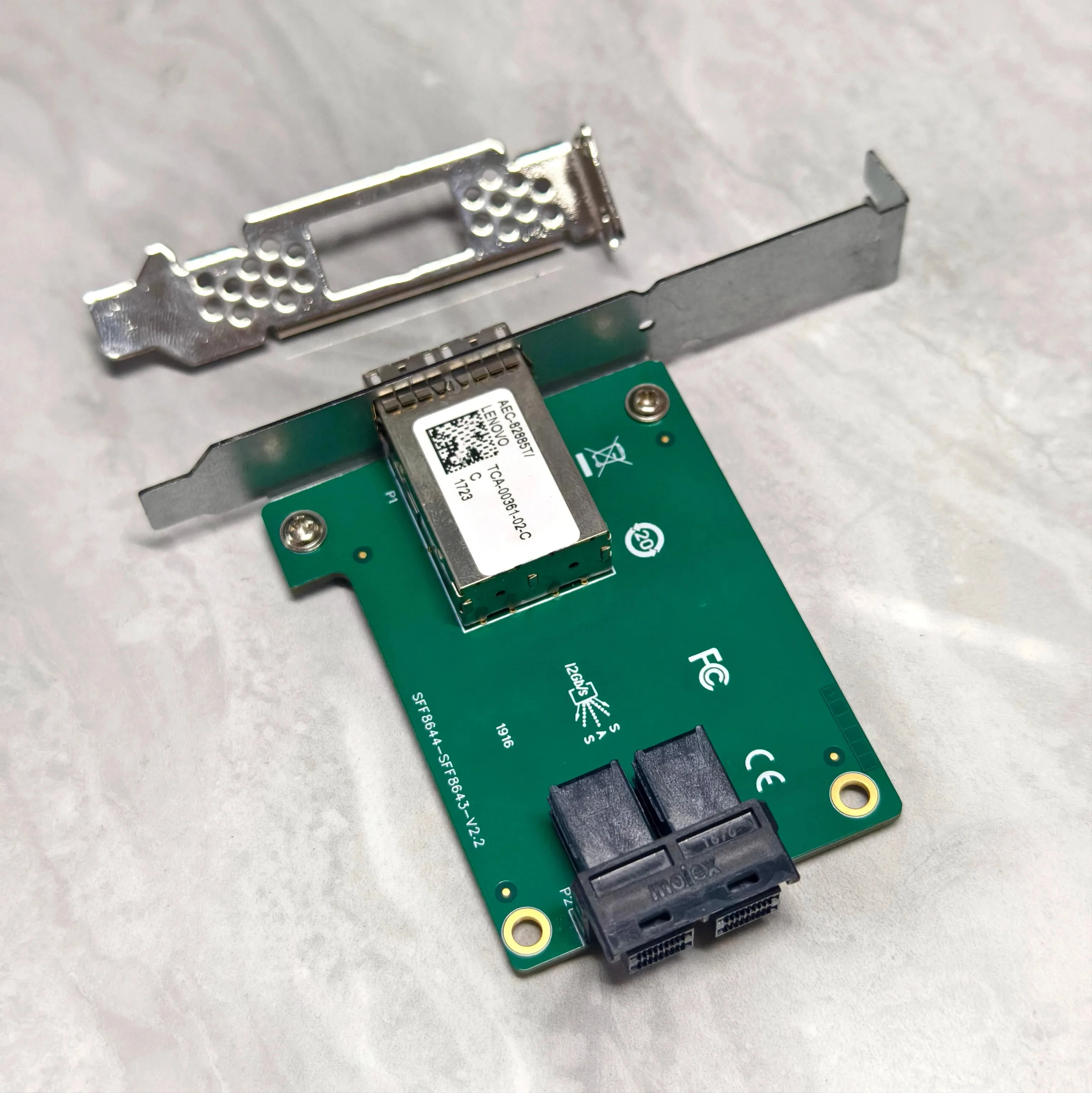 

For Mini SAS SFF8643 To 8644 External Card 12Gb HD Adapter Card JBOD Extension Docking Card