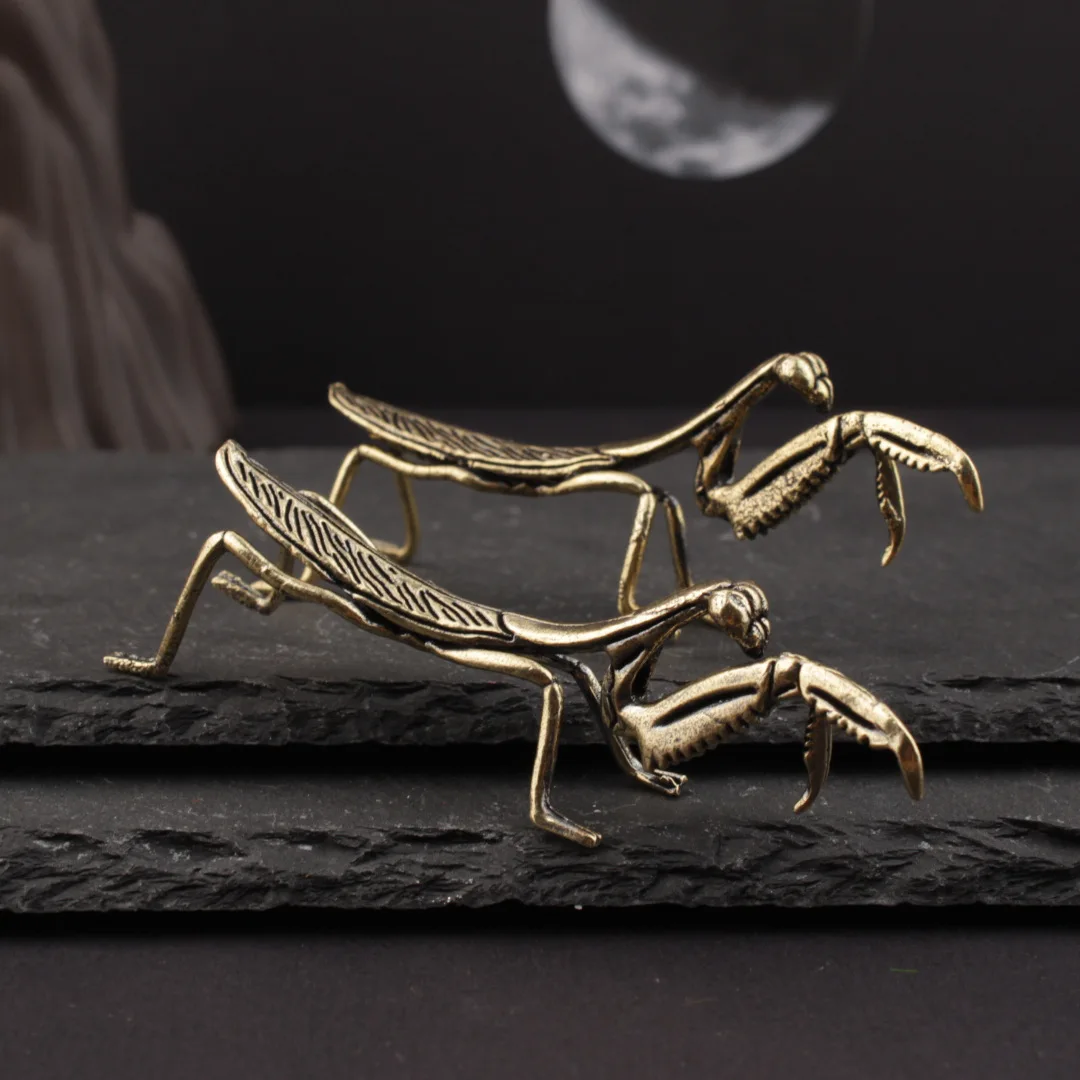 1/5 solid brass mantis small ornaments copper insect double knife simulated mantis copperware