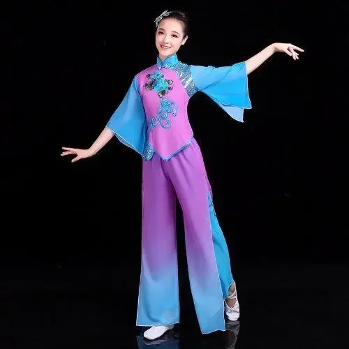 Klassieke Dans Yangko Kleding Vrouwelijke Volwassen Fan Dansvoorstelling Kleding Nationale Hanfu Jurk Oude Moderne Danskleding