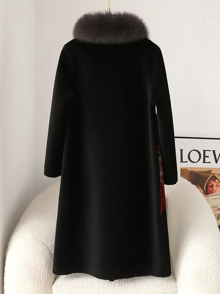 Abiti per madri di mezza età e anziane alla moda ed eleganti, abiti invernali per mogli ricche, cappotti di pelliccia di pecora, colla di pelliccia di volpe