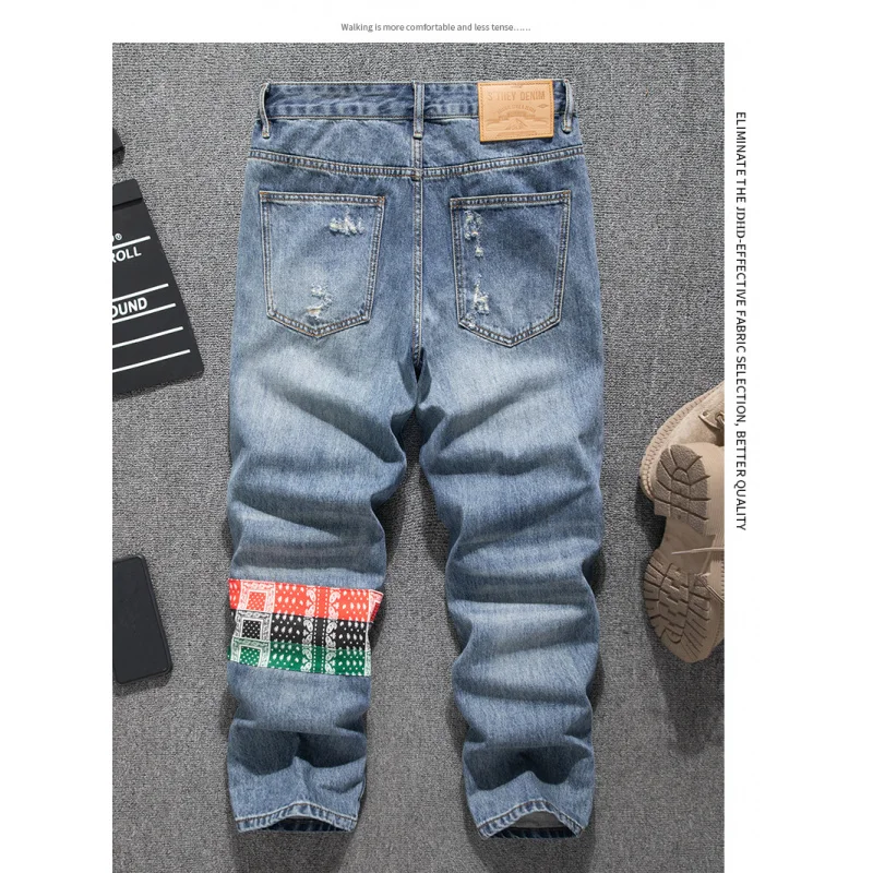 

Мужские джинсы в стиле ретро, свободные прямые брюки, модные, с рваными дырками и скрапчатыми нашивками, красивый и высококачественный дизайн брюк.