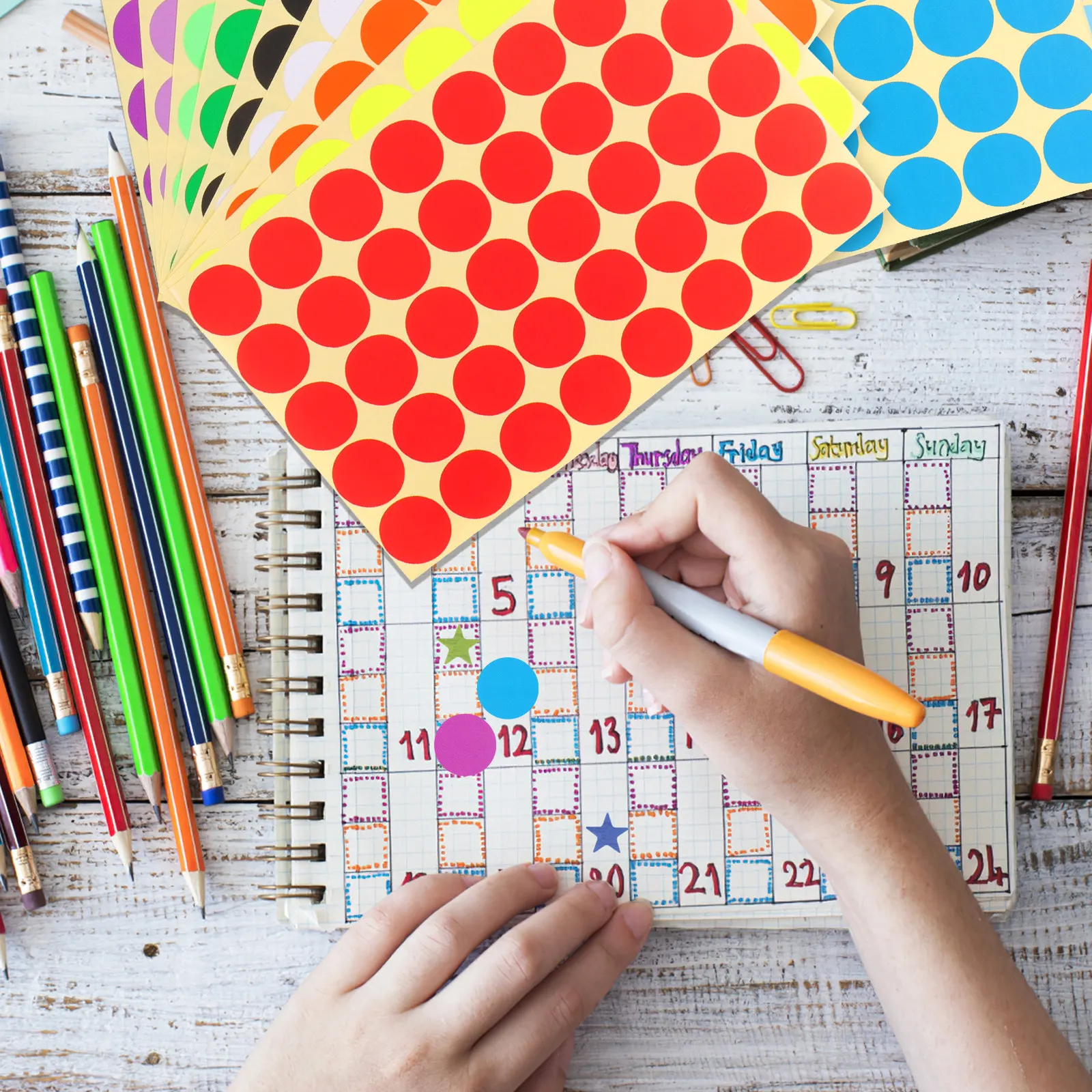 Home Office Organization - สติกเกอร์จุดหลากสี 20 แผ่น ฉลากกาวทรงกลมสำหรับจัดระเบียบเอกสาร ใช้ในบ้าน สำนักงาน