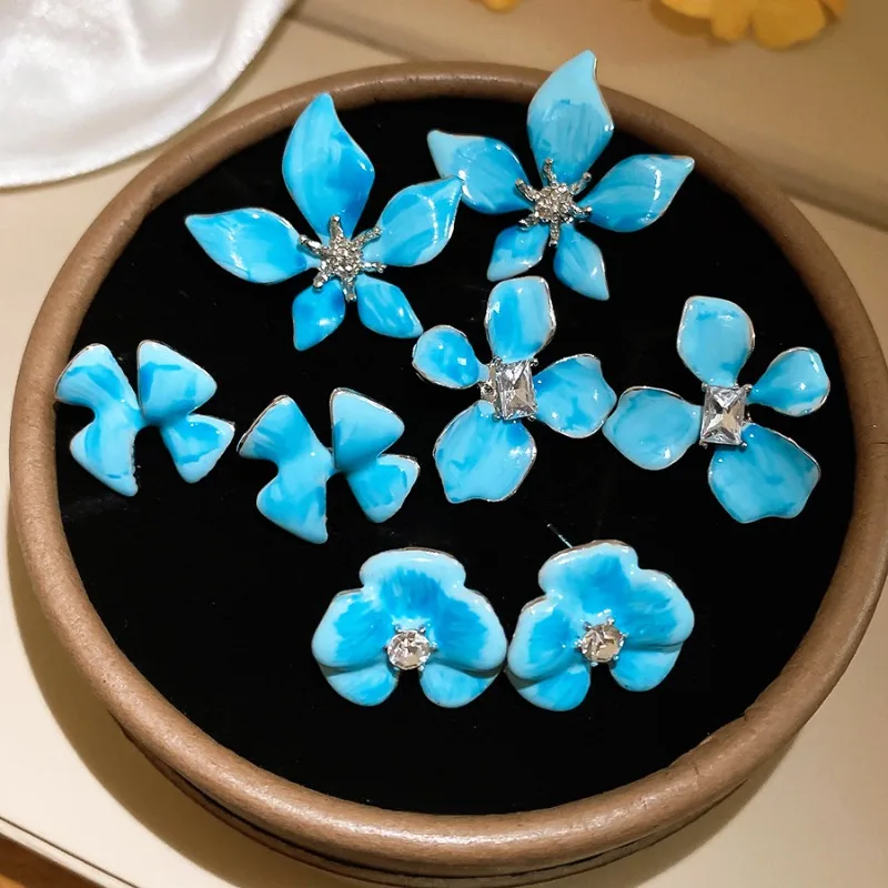 

Minar Temperament Multiple Blue Enamel Rhinestones Square Flower Dangle Earrings for Women Statement Holiday Every Day Jewelry