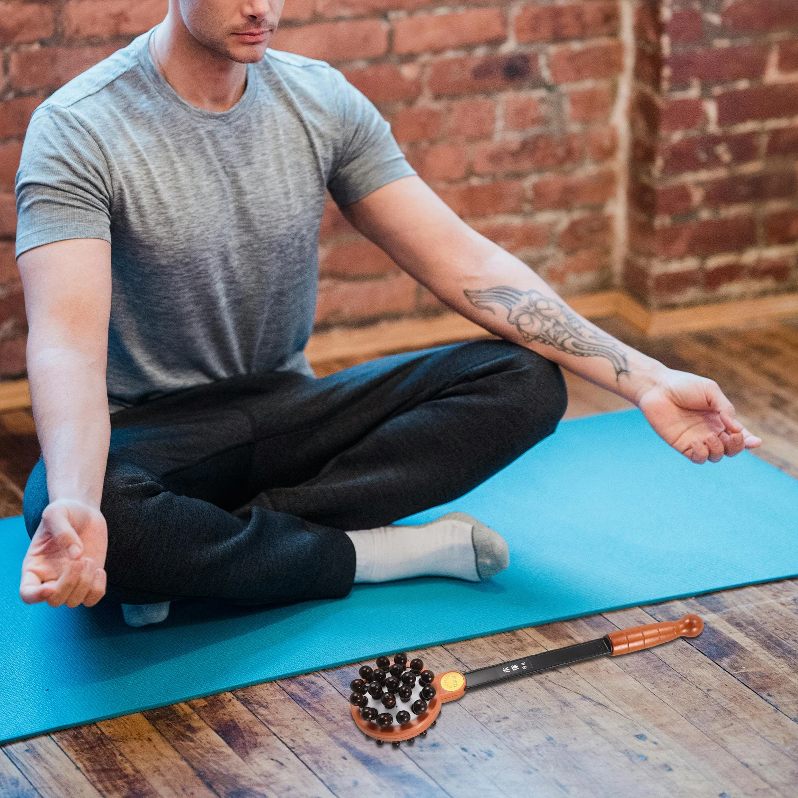 Dubbelzijdige houten kralenmassagehamer Handmatige nekmassager Handheld Body Scratcher Rughamer voor vrouwen Been Taille