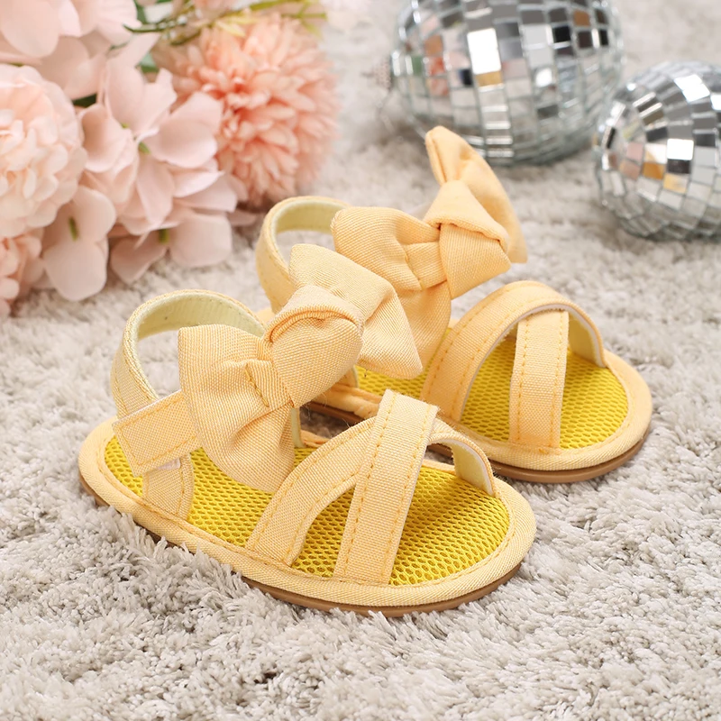 0-18M Baby Girl Summer Princess Sandals Mesh Breathable Criss Cross Strap Big Bow Ornament Non Slip Rubber Sole Outdoor Crib