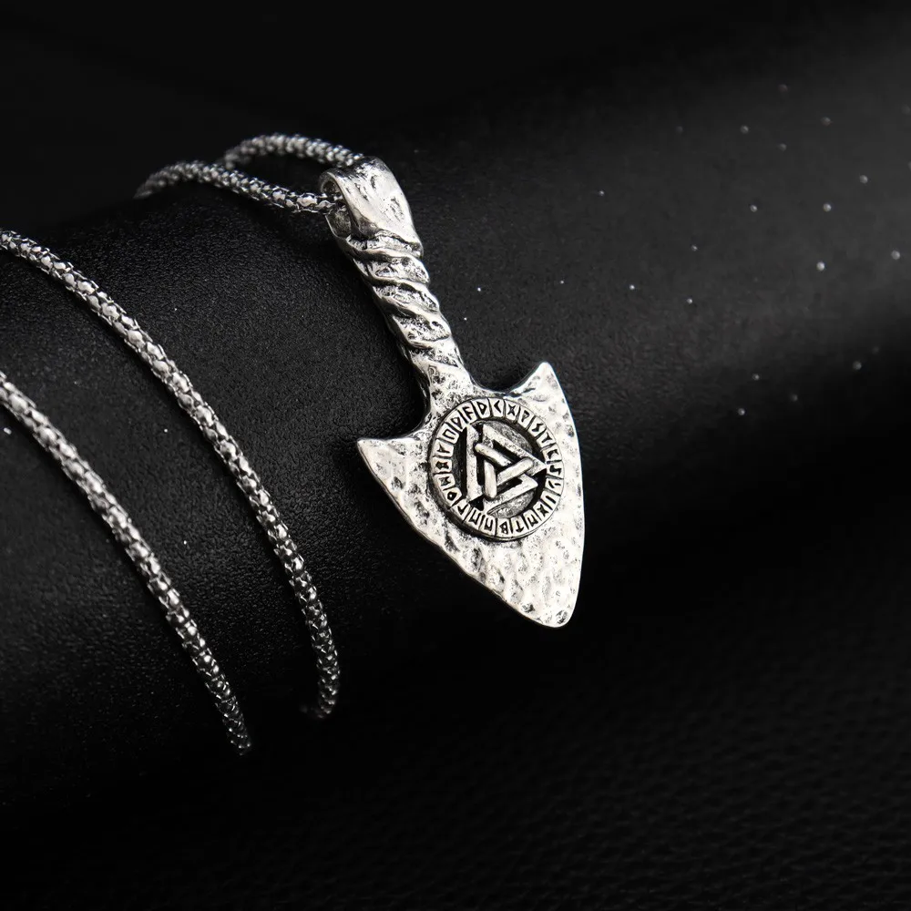 Retro Viking Rune Arrowhead Men Alloy Pendant Necklace Creative Rune Spear Metal Pendants Jewelry Fashion Couple Accessories