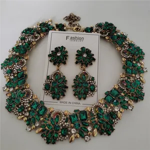 Halskette mit großer Kragen und gemeinsame Ohrringe für Frauen, Strasssteine Kristall, indisches Statement, Hochzeitsschmuck, neue Mode, 2024 8 Hauptverkäufe einheimische Perlen Halskette - №2