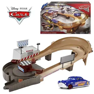 Pista transformable cars 3 2025