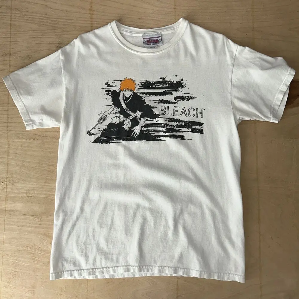 Vintage Bleach Manga Anime Tee White T-Shirt Shonen Jump Size Medium