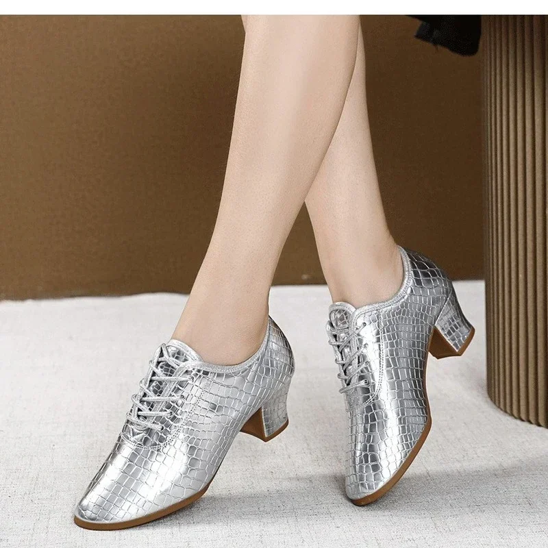 New Style Women\'s Latin Dance Shoes Women International Modern Dance Shoes Ladies Ballroom Waltz Tango Foxtrot Quick Step Shoes