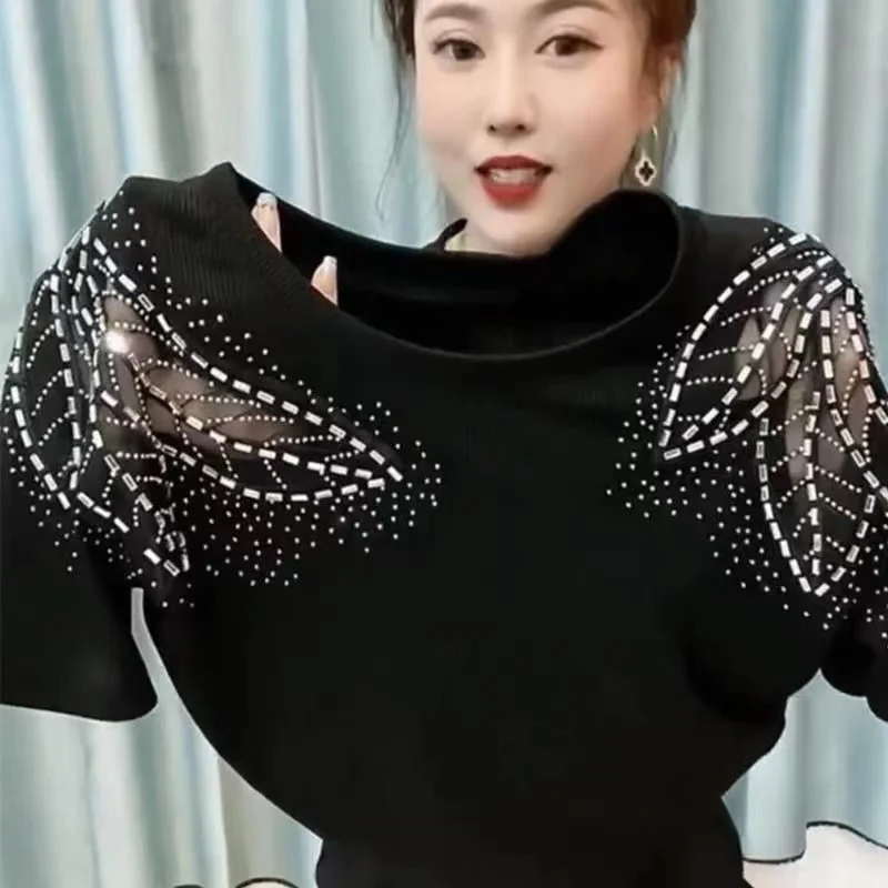 Summer New round Neck Short Sleeve Women's T-shirt Hollow out Drill Decoration Slimming Versatile High End Mommy's Style Top