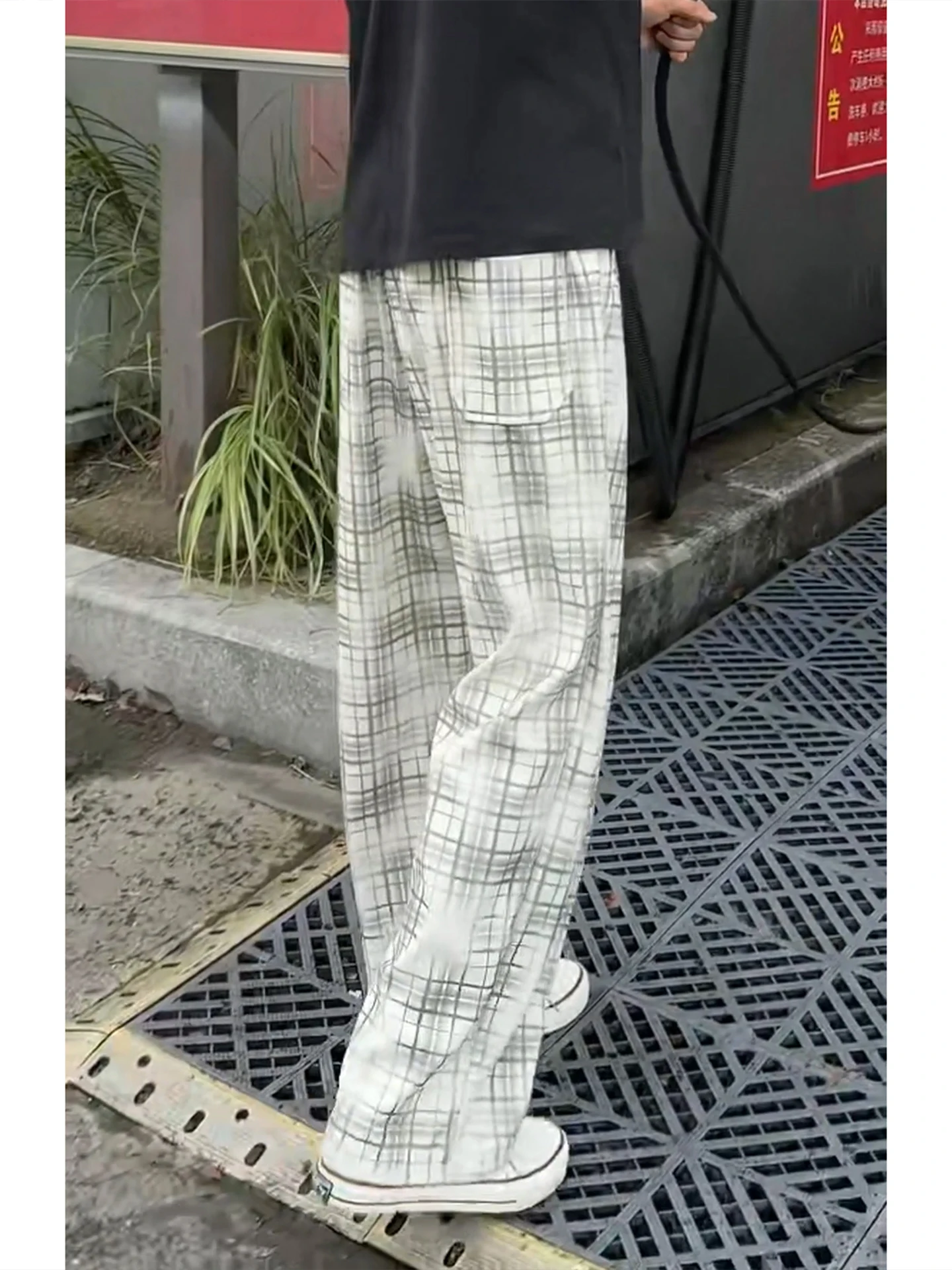 No image
