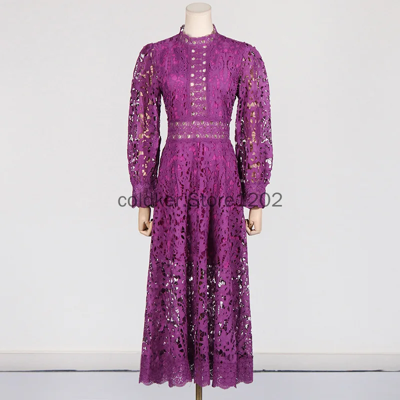 Sukienka damska w stylu vintage, fioletowa, z wysokim kołnierzem, długim rękawem, wysoką talią, wycięciami i koronkowymi wstawkami, nowa kolekcja wiosenna.