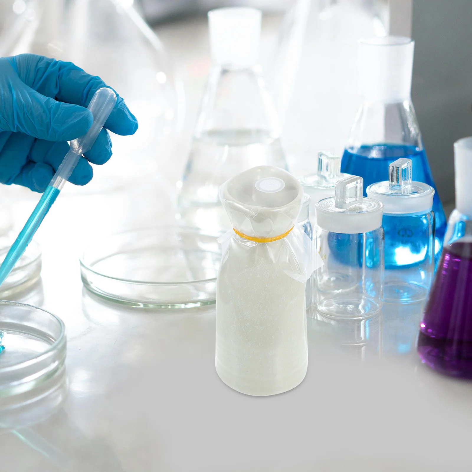 

1 Box Conical Flask Sealing Film: Resistant Vented Plastic Wrap For Lab Cell Film Roll For Bottles