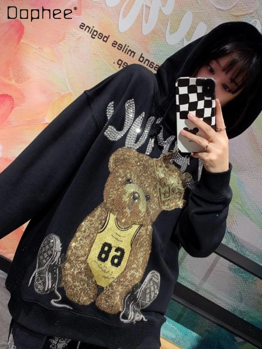 

Spring and Autumn New Hoodie Women's Rhinestone Bear Sweatshirts Luxury Trendy High Street Round Neck Pullover Long Sleeve Coat