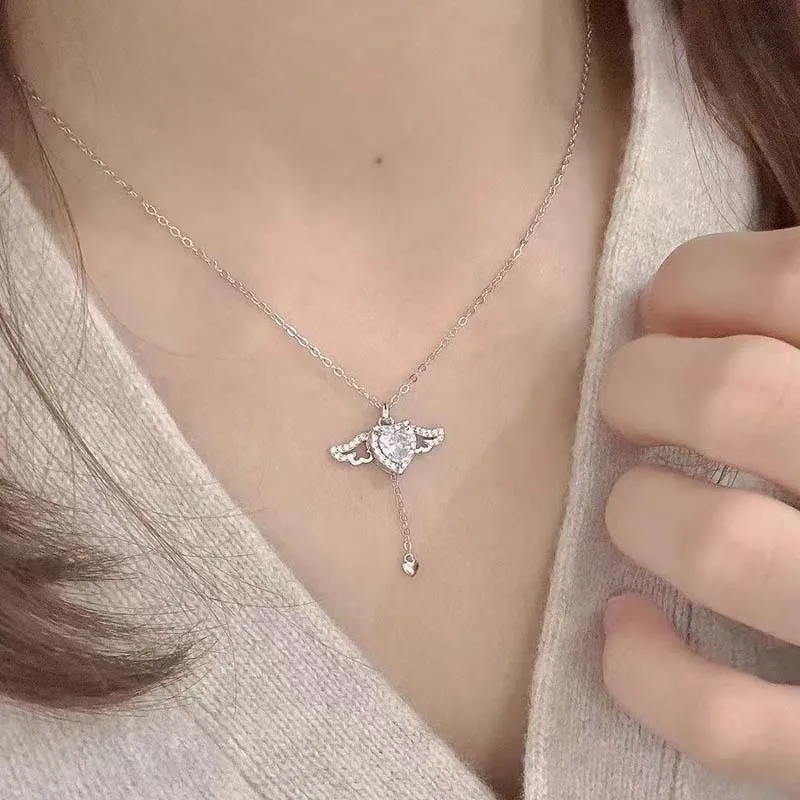 Love Elegant Necklace Women Jewelry Crystal Angel Wings Heart Pendant Necklaces Ladies Girl Simple Y2K Pink White Zircon