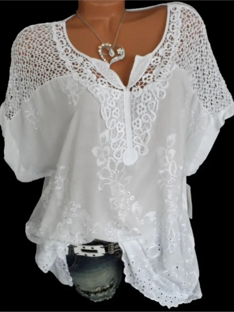 Lace Patchwork Hollow Out Blouse Women Tops New Summer Simple Style Short Sleeve Large Size Casual White Blouses Loose Clothes