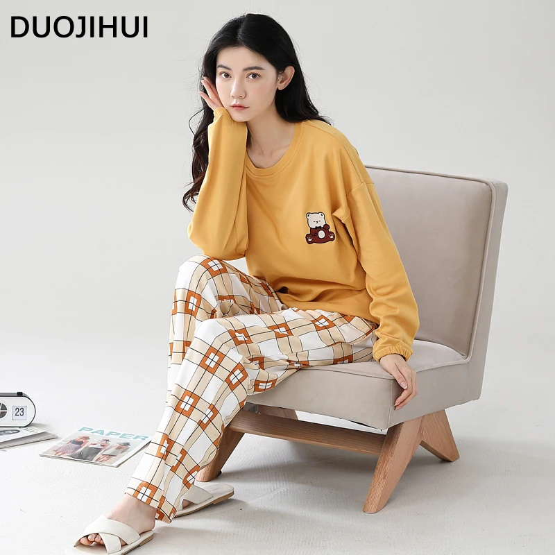 DUOJIHUI Basic Two Piece Casual Pajamas for Women O-neck with Chest Pad Top Fashion Loose Pant Contrast Color Female Pajamas Set