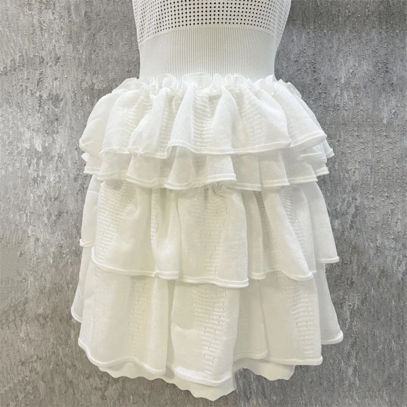 Immagine 4: Abito da donna nuovo in maglia elasticizzata, mini abito slim per l'autunno 2026, abito corto senza maniche con volant a strati, abito da festa scavato