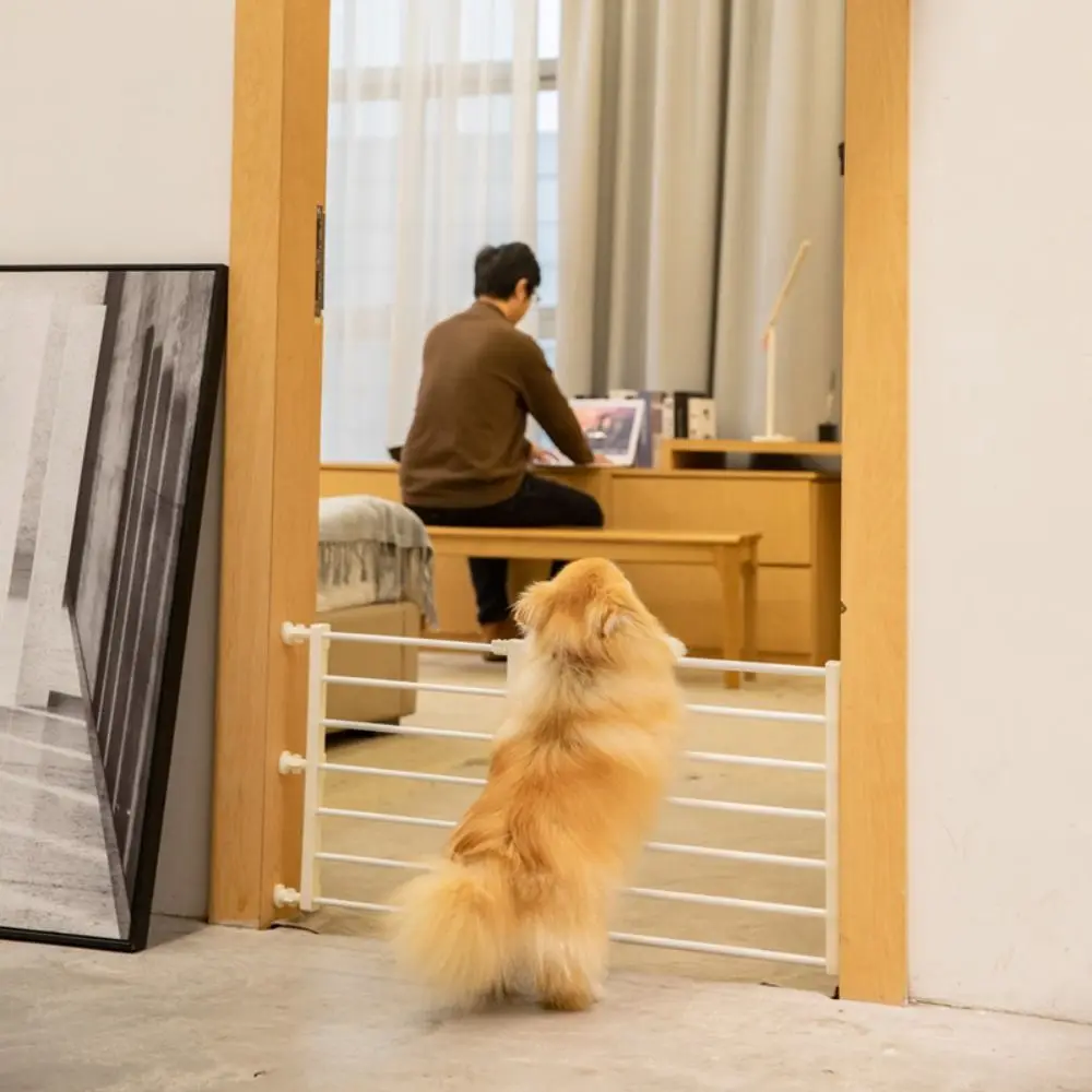 

Выдвижной манеж для домашних животных, забор, складной барьер, изоляционные ворота для домашних животных, без сверления, черный/белый, безопасный для ребенка, защитная дверь, балкон