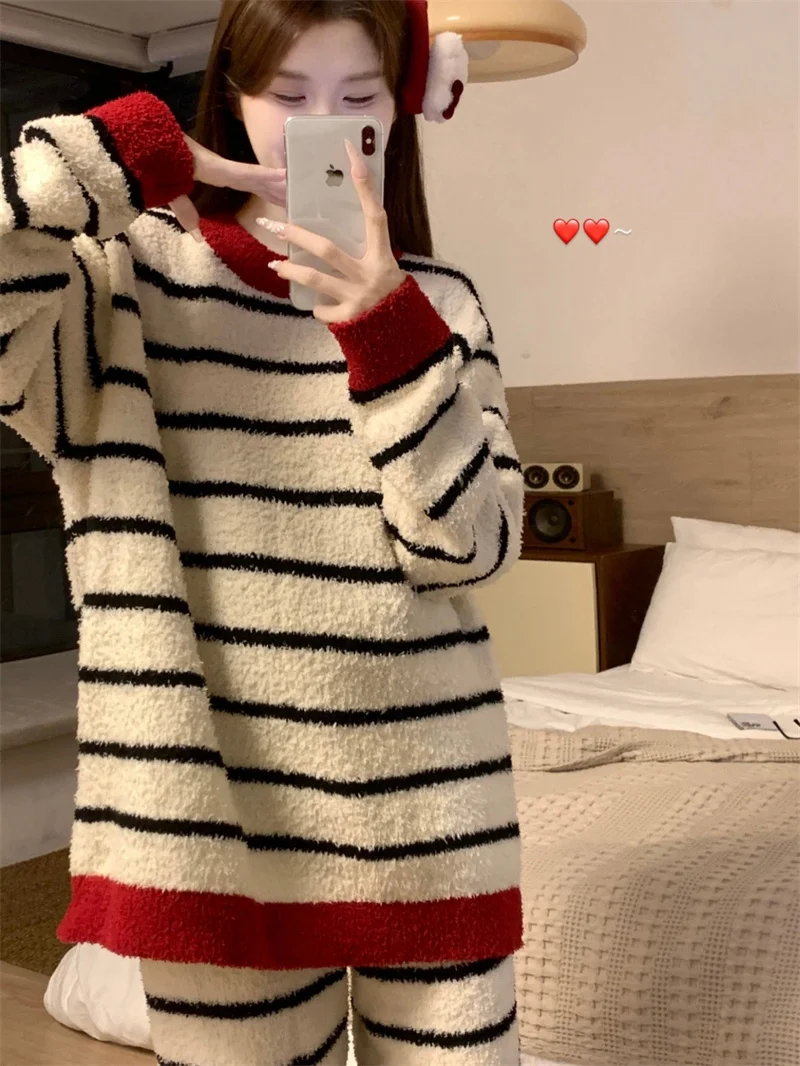 

Комплекты пижамных костюмов для женщин: шелковая домашняя одежда, летние ультратонкие шорты-бермуды с принтом «Звездное небо», без рукавов, охлаждающие, влагоотводящие, 2026