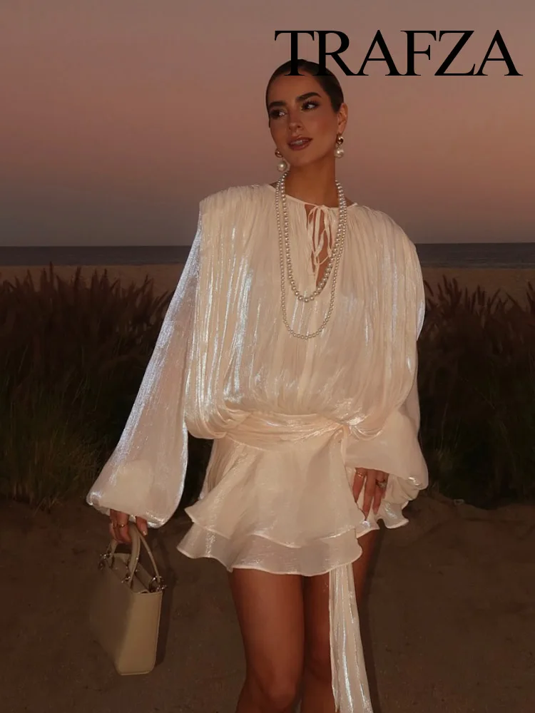 

TRAFZA Women Shorts Suit Chic O-Neck Pleated Decoration Long Sleeves Solid Mini Dress+Summer Fashion Rear Zipper Slim Shorts