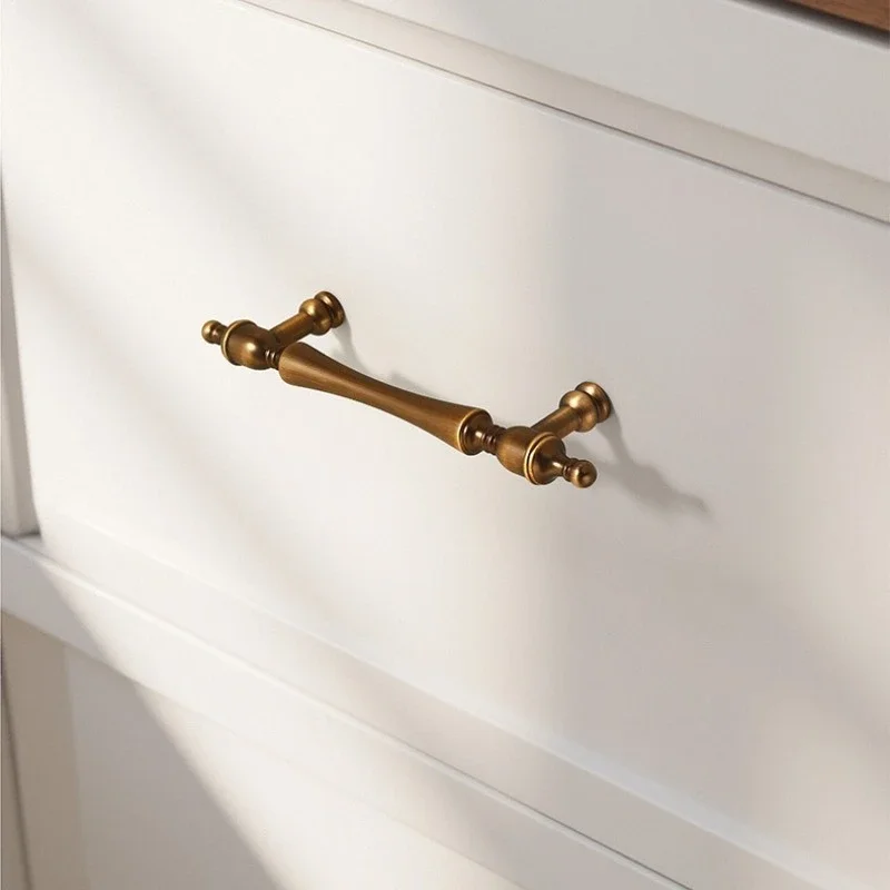 French Gold Cabinet Door Handle Light Luxury Kitchen Wardrobe Pull Single-Hole Drawer Knob Antique Brass Furniture Hardware