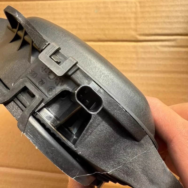

Tesla Model 3 Model Y Buzzer, Pedestrian Loudspeaker Warning Front Bar Horn 1299965-00-A