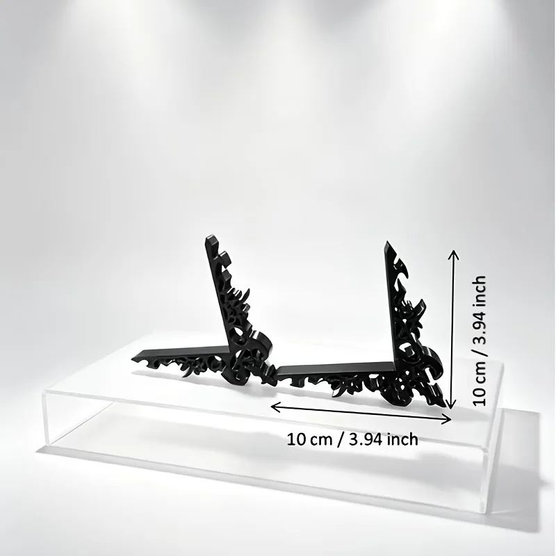 Gothic style display corner decoration with dark carved flower design, high-quality plastic display decoration