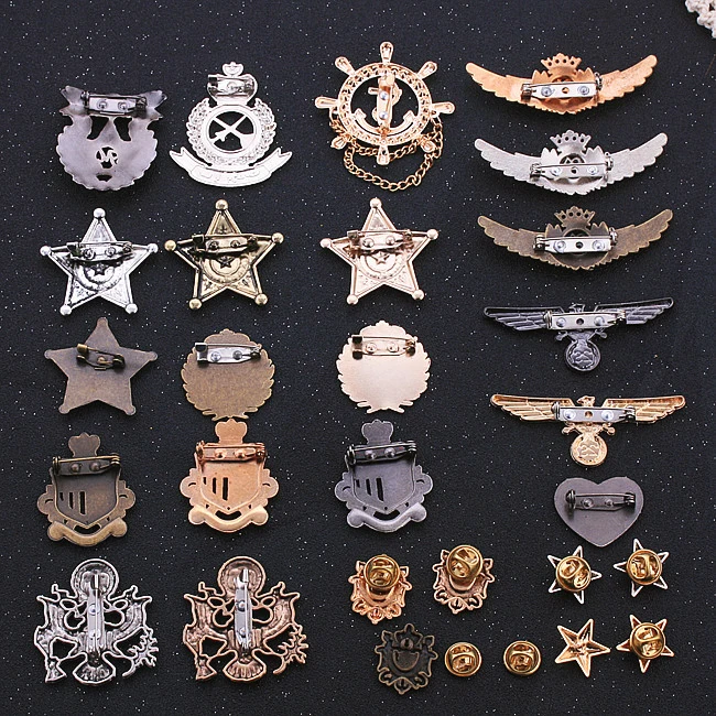 British retro small fragrant rice flag crown British flag alloy breastplate Pin badge badge Korean version of fashionable