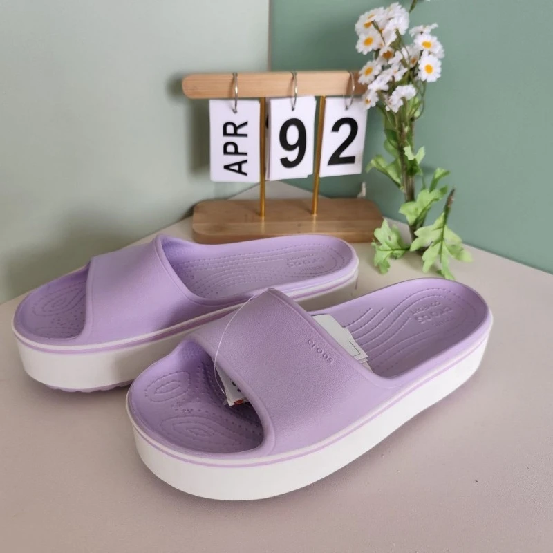 

2025 new Carlo Ban heightened platform women's muffin sandals non-slip beach shoes outdoor leisure one-word drag