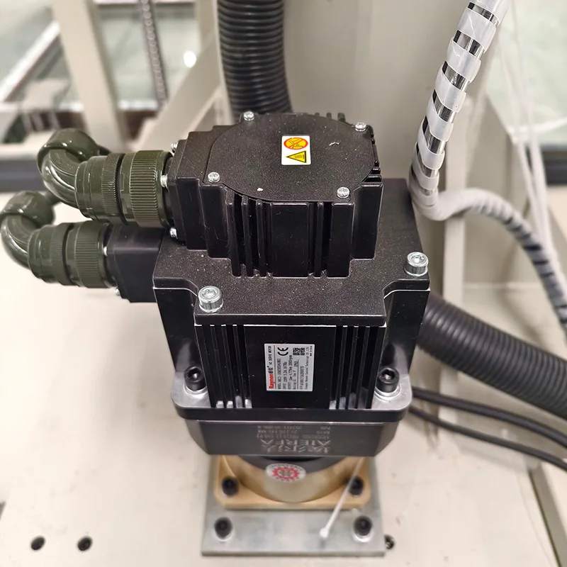 Automatische deur- en raamafdichtmachine