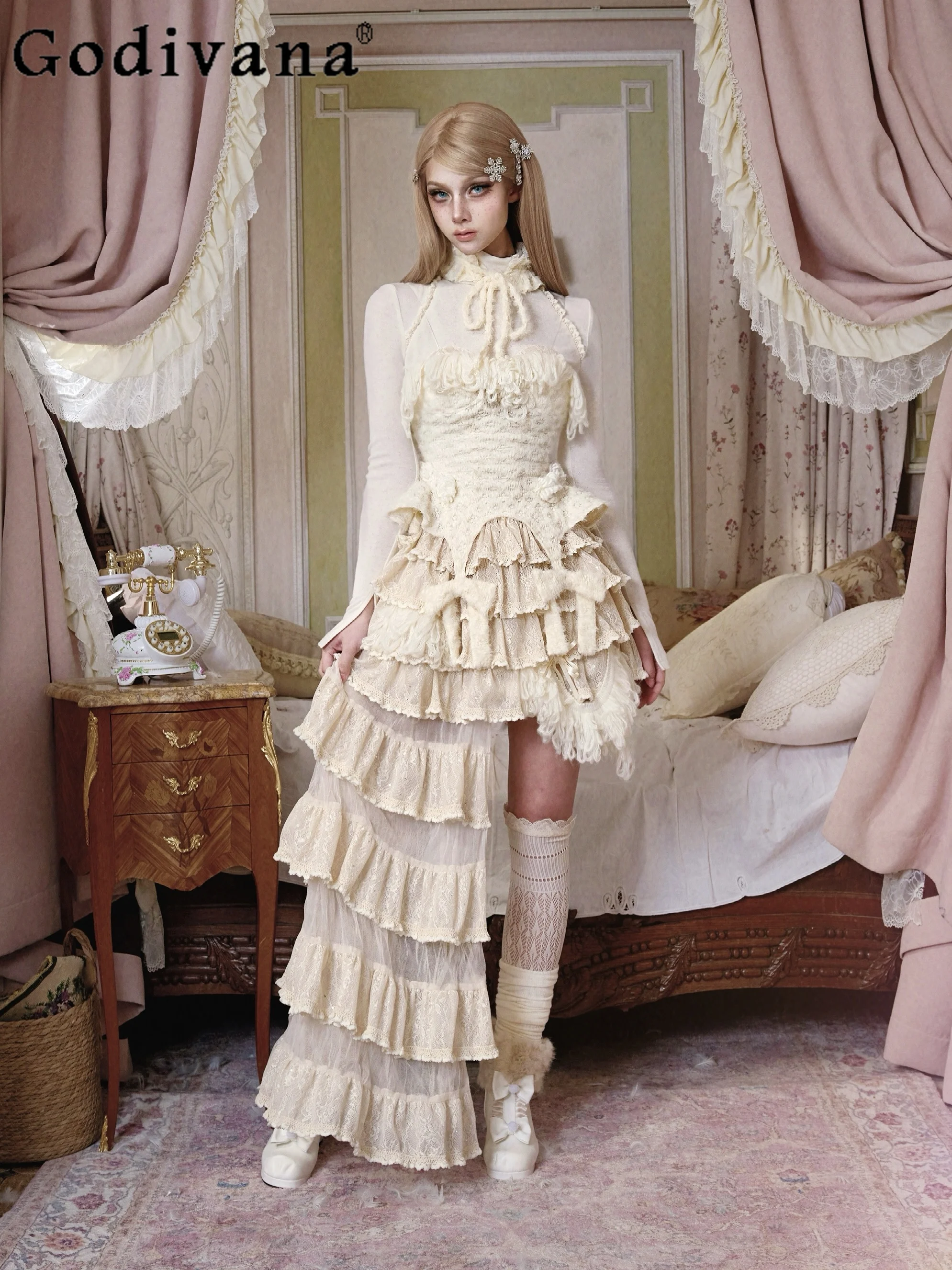 

Оригинальный дизайн, женский комплект с юбкой в стиле панк, осень и зима, новинка 2025 года, женский облегающий топ с длинными рукавами, комплект с нерегулярной кружевной юбкой