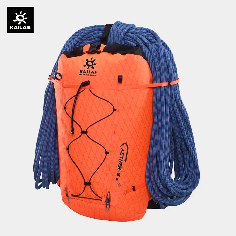 Outdoor Mountaineering Backpack Camping Hiking Climbing Sport Bag Men Travel Climbing Backpack EF200