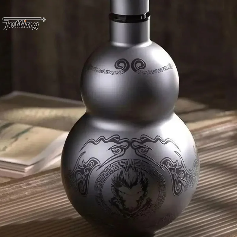 

1Pcs 500ml Wukong Theme Gourd Style Water Bottle Thermal Insulation Cup Game Hobby Cosplay Portable Outdoor Sport Water Bottles