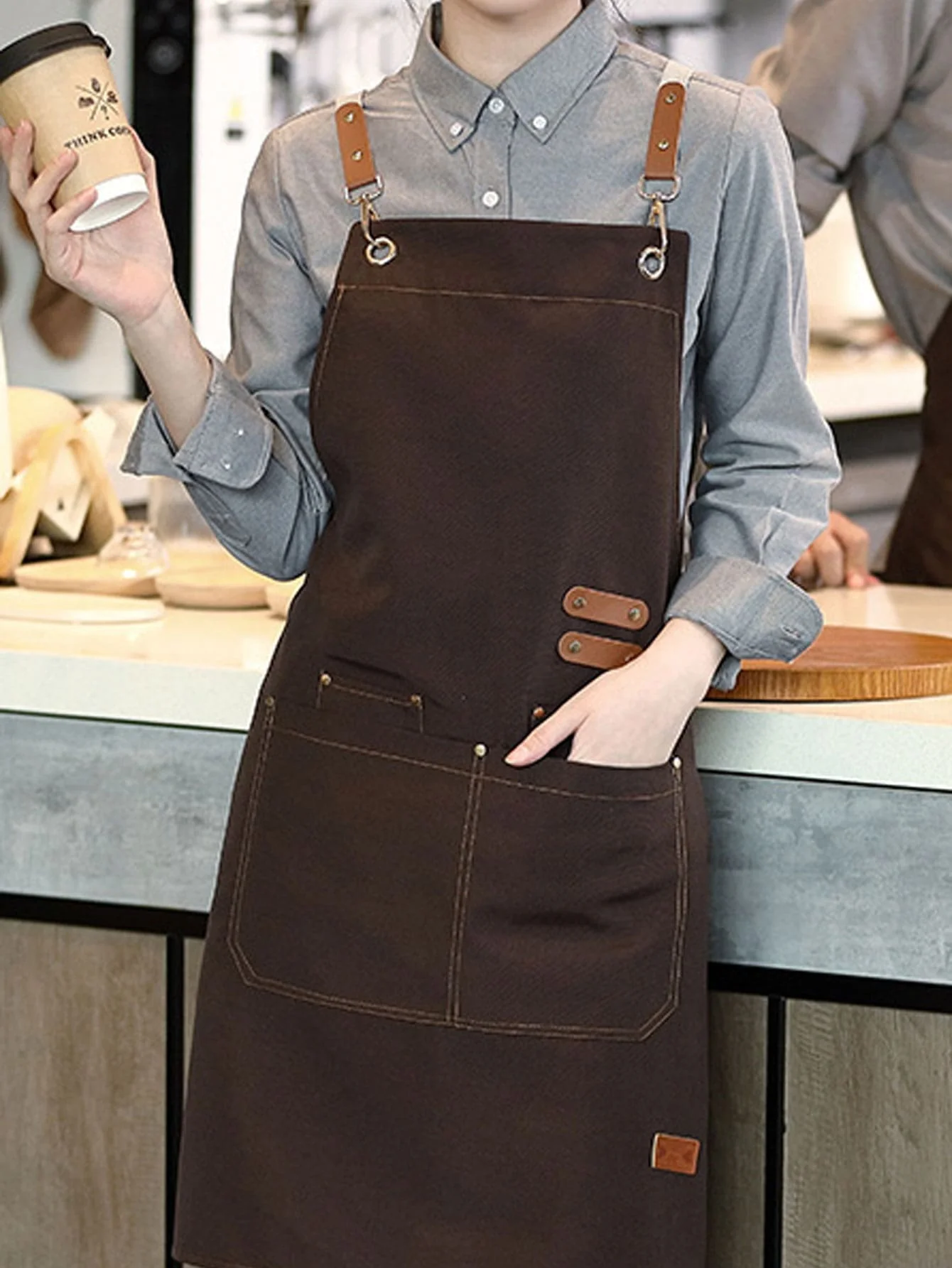 Waterproof and oil-proof household kitchen for men and women fashion bib work clothes resistant to dirt apron coffee color