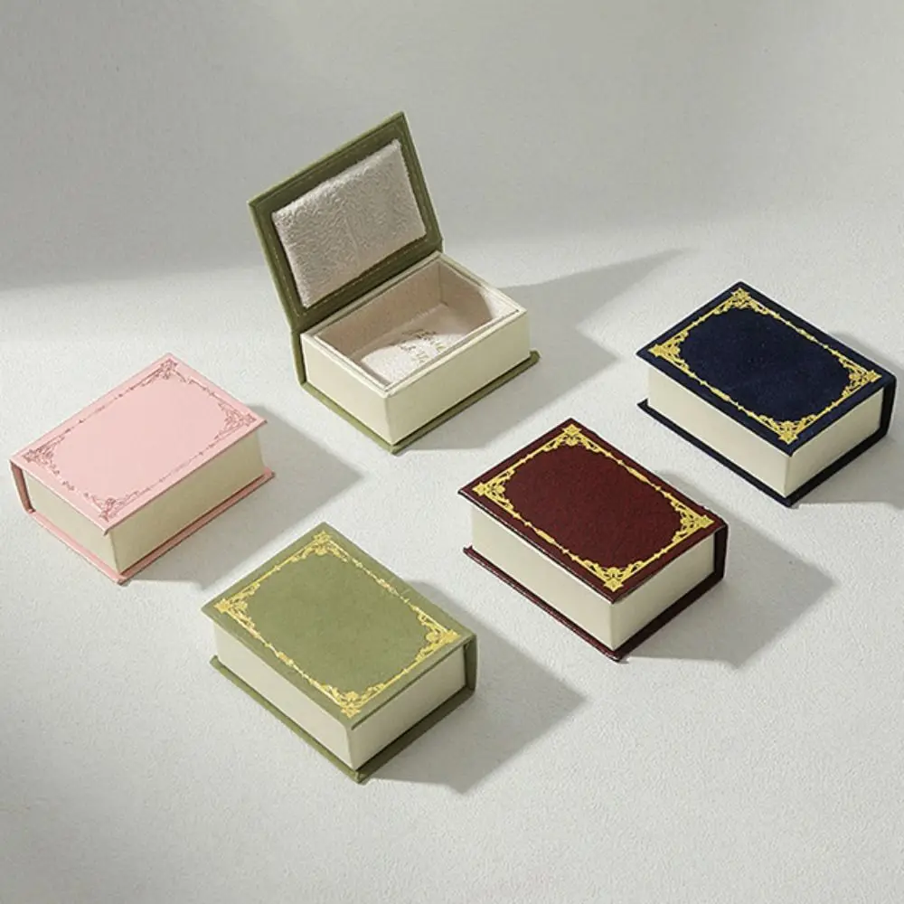 

Маленькая креативная коробка для колец в форме книги, бархатный магнитный чехол для обручального кольца с откидной крышкой, чехол для сережек, упаковка для ювелирных изделий, путешествия