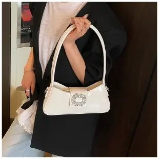 

‌Designer Korean Autumn Bag 2025 - Luxury Patent Leather Shoulder Purse, Glossy Niche Underarm Handbag