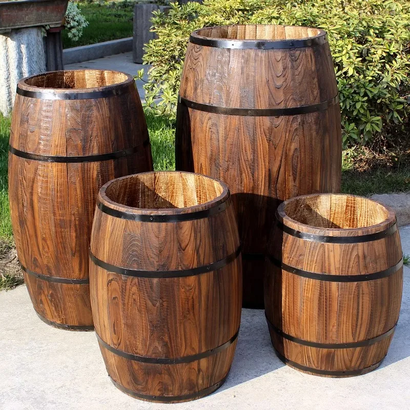 New high-quality solid wood beer barrel retro shape stable and natural courtyard restaurant display factory direct sales