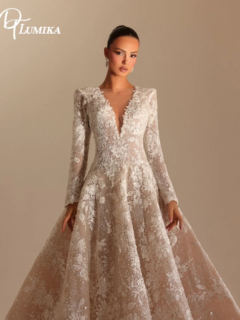 

Elegant Deep V Long Sleeve Lace Wedding Dress Gown Luxury Glitter Appliques Customized Bridal Gown For Bride Vestido De Novia