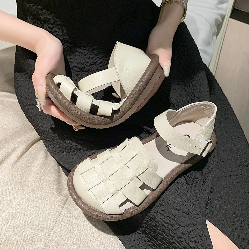 2024 Summer New Summer Woman Soft Shoes Women Strap Beach Sandals Gladistor Style Flat Heels Shoes Female Ladies Sandals 35-40